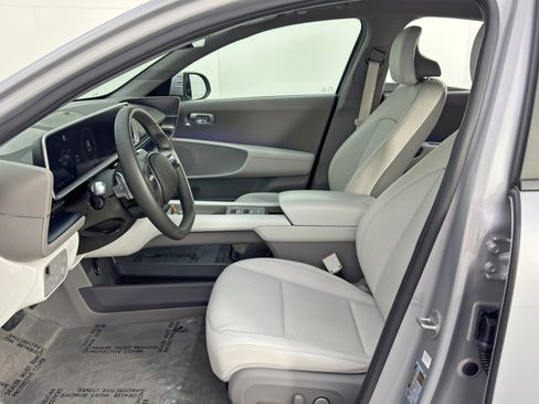 Used 2023 Hyundai Ioniq 6 SEL image 15