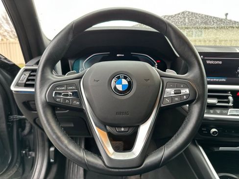 Used 2021 BMW 330e xDrive w/ Premium Package image 27