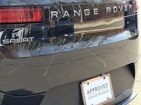 Certified 2025 Land Rover Range Rover Sport SE image 19