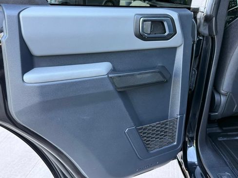 Used 2023 Ford Bronco Big Bend AWD/4WD image 24