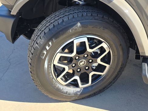 New 2026 Ford Bronco Outer Banks image 60