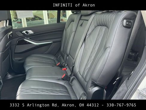 Used 2023 BMW X7 xDrive40i image 41
