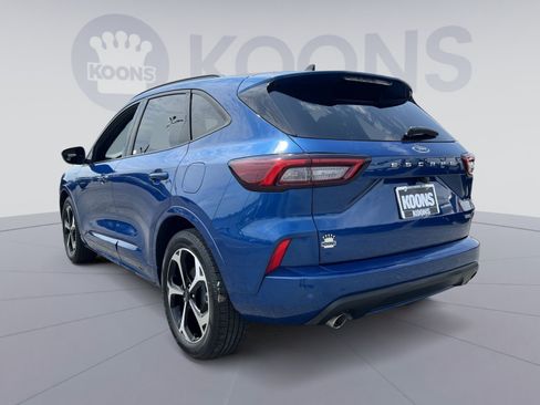 Used 2023 Ford Escape ST-Line Elite AWD/4WD image 4