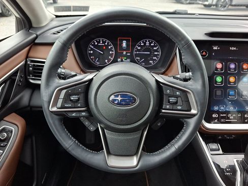 Used 2020 Subaru Outback Touring AWD/4WD image 21