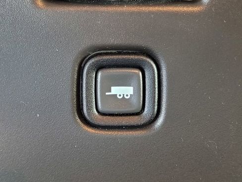 Used 2024 GMC Savana 2500 w/ Driver Convenience Package RWD image 13
