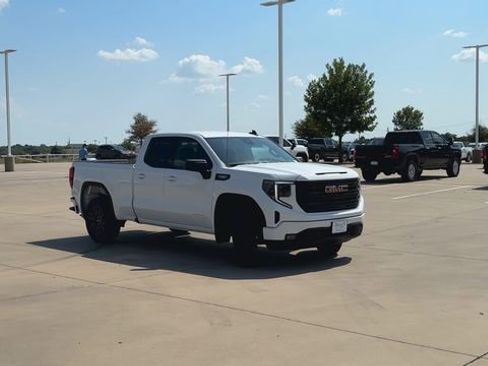 New 2026 GMC Sierra 1500 Elevation image 2