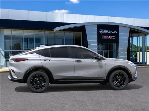 New 2026 Buick Envista Sport Touring image 5