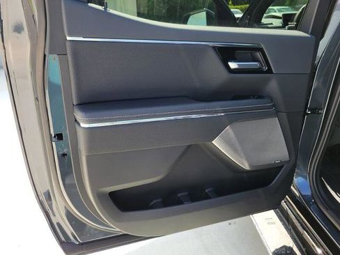 New 2025 GMC Sierra EV Denali image 31