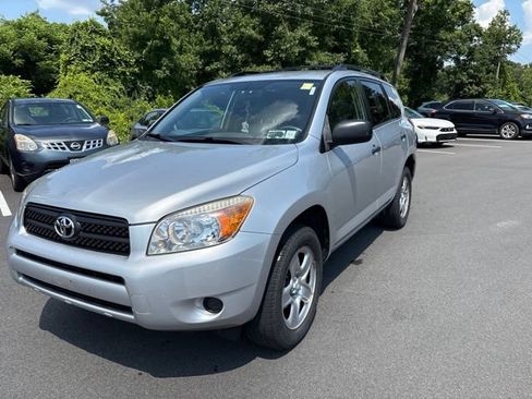 Used 2008 Toyota RAV4 4WD image 2