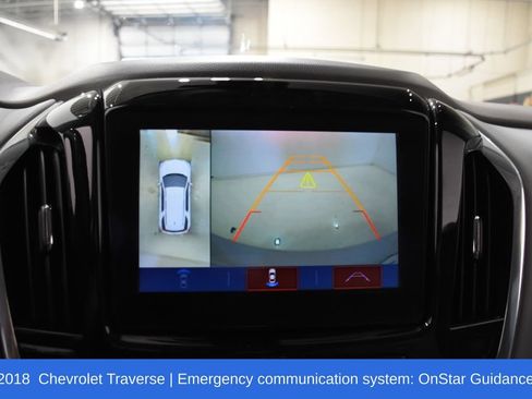 Used 2018 Chevrolet Traverse Premier w/ Driver Confidence II Package FWD image 18