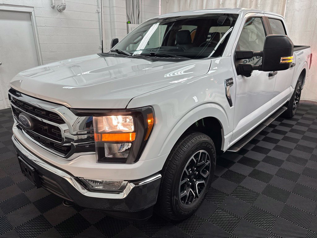 Used 2023 Ford F150 XLT w/ Trailer Tow Package AWD/4WD image 4