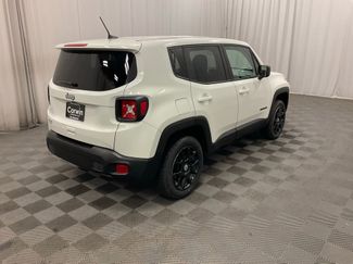 Used 2023 Jeep Renegade Latitude video 2