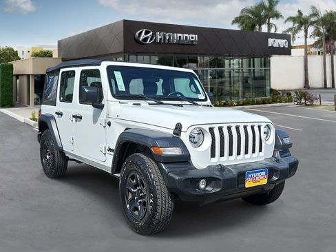 Used 2023 Jeep Wrangler Unlimited Sport AWD/4WD image 1
