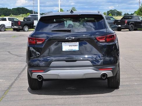 New 2026 Chevrolet Blazer LT w/ Convenience Package FWD image 4