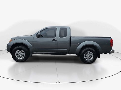 Used 2017 Nissan Frontier SV RWD image 6