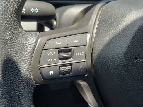 Used 2025 Honda CR-V LX image 19