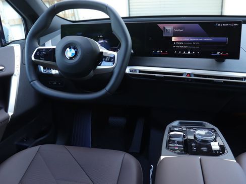 New 2026 BMW iX xDrive60 AWD/4WD image 27
