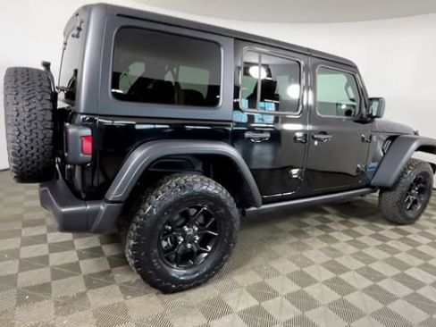 Used 2024 Jeep Wrangler Unlimited AWD/4WD image 5