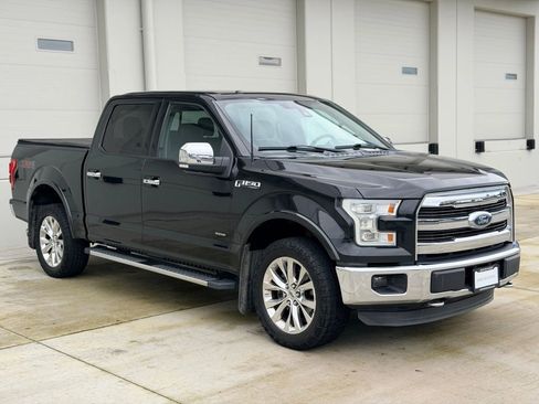 Used 2015 Ford F150 Lariat w/ Equipment Group 502A Luxury image 7