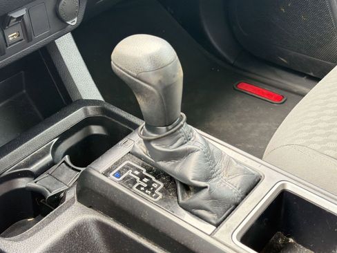 Used 2021 Toyota Tacoma SR w/ SR Convenience Package RWD image 16