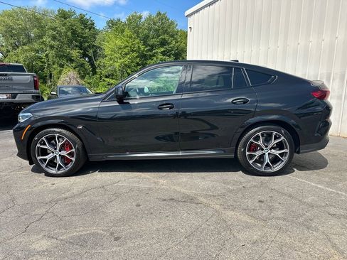 Used 2023 BMW X6 xDrive40i w/ M Sport Package AWD/4WD image 9