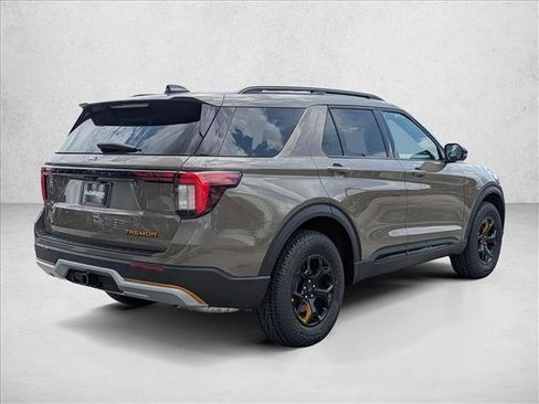 New 2026 Ford Explorer Tremor w/ Tremor Convenience Package AWD/4WD image 8