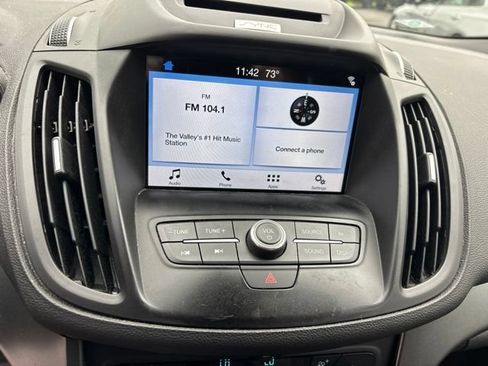 Used 2017 Ford Escape SE w/ Equipment Group 201A AWD/4WD image 11
