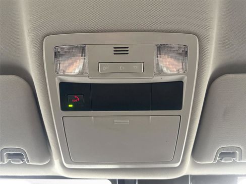 Certified 2022 Toyota Tacoma SR5 image 6