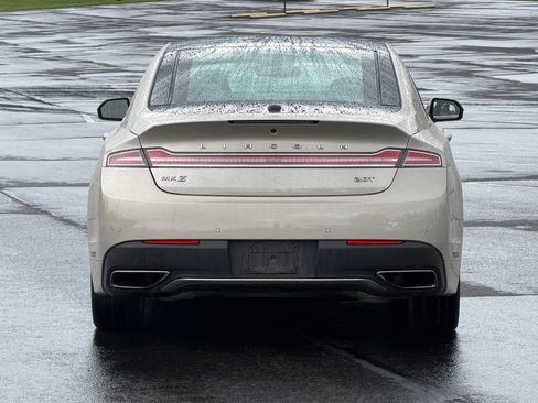 Used 2017 Lincoln MKZ Reserve FWD image 6