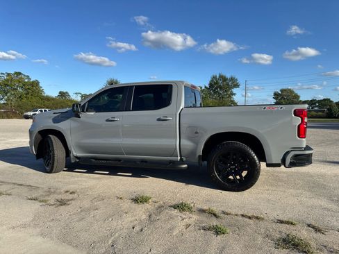 Used 2025 Chevrolet Silverado 1500 RST w/ Convenience Package II image 4