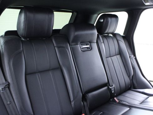 Used 2016 Land Rover Range Rover HSE image 15