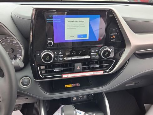 New 2026 Toyota Highlander XLE AWD/4WD image 17