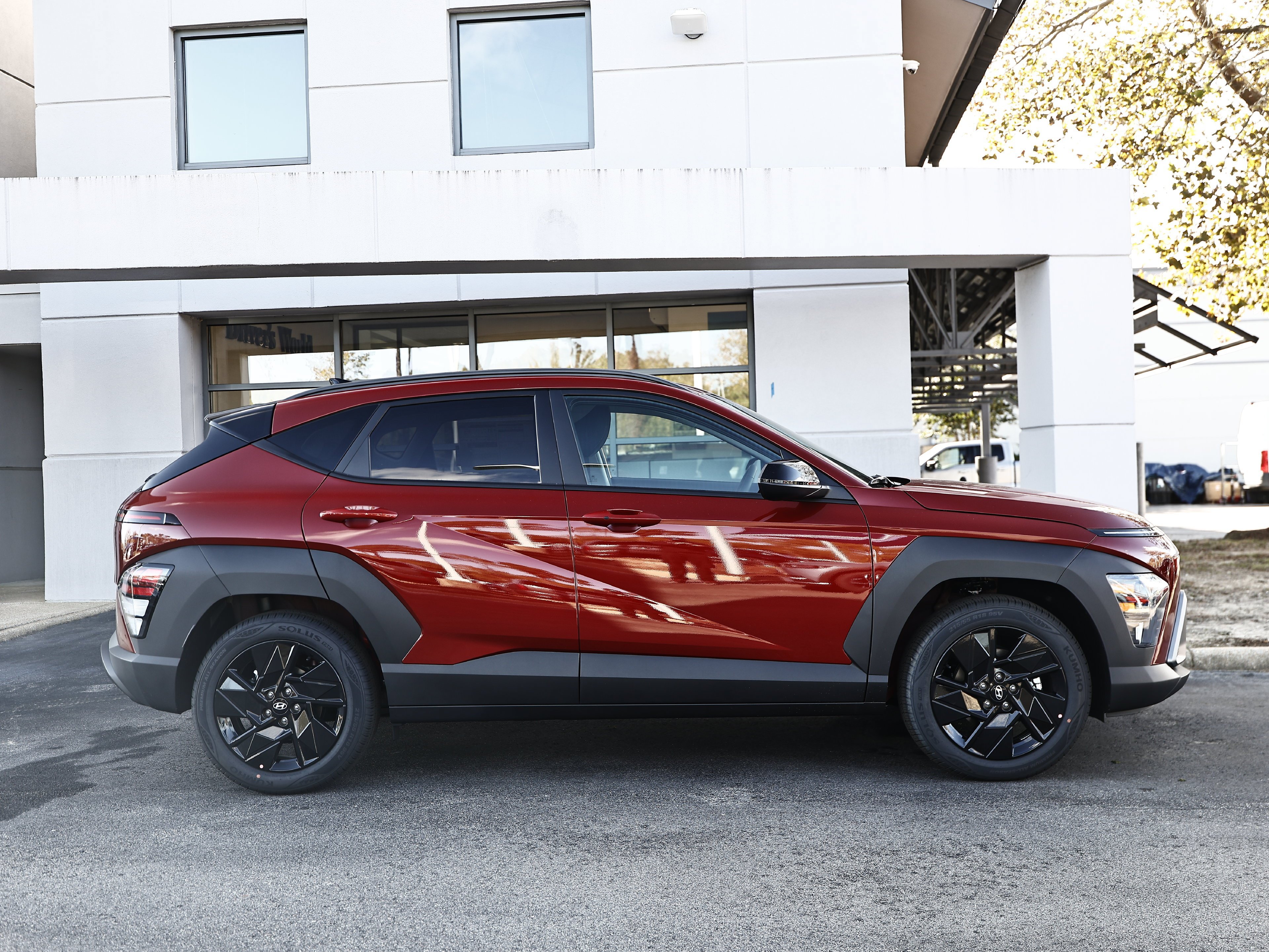 New 2027 Hyundai Kona SEL Sport FWD image 3