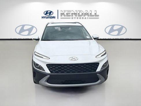 Used 2023 Hyundai Kona SEL w/ Convenience Package FWD image 2