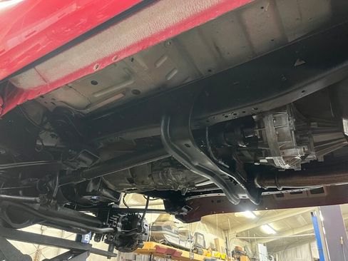 Used 2001 Ford F250 4x4 Regular Cab Super Duty image 13