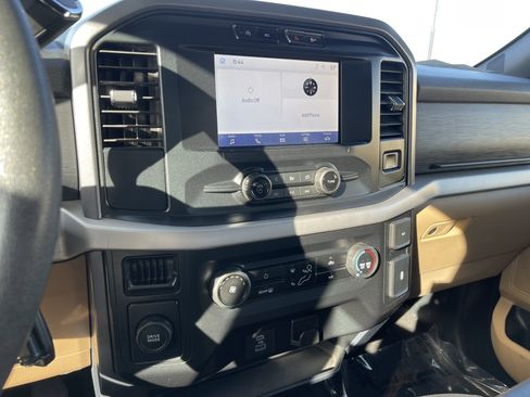 Used 2023 Ford F150 XLT image 25