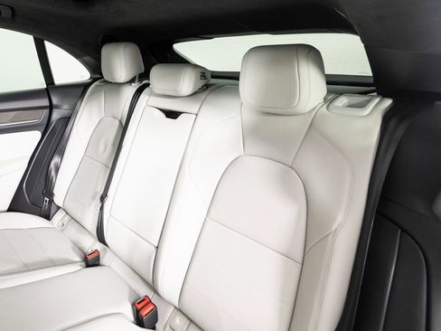 New 2025 Porsche Macan Turbo Electric image 29