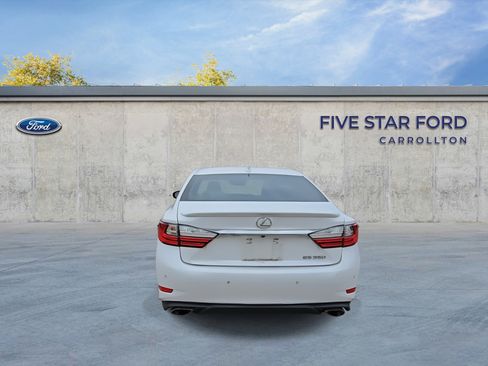 Used 2016 Lexus ES 350 w/ Premium Package w/Wood Trim image 7