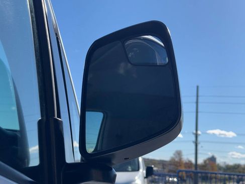 Used 2018 Chevrolet City Express LT image 40