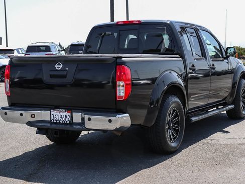 Used 2018 Nissan Frontier SV w/ Value Truck Package RWD image 7
