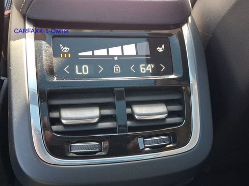 Certified 2023 Volvo XC60 B5 Ultimate w/ Climate Package AWD/4WD image 12