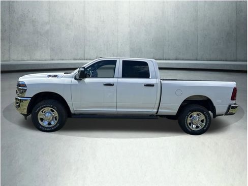 New 2026 RAM 2500 Tradesman AWD/4WD image 2
