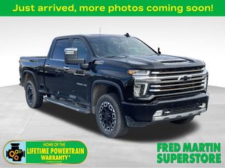 Used 2022 Chevrolet Silverado 2500 High Country video 1