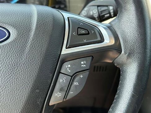 Used 2020 Ford Edge SEL w/ Convenience Package image 16