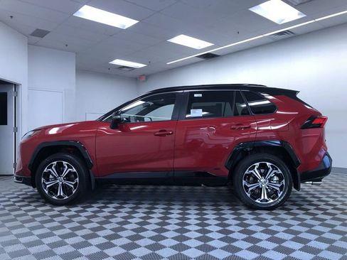 New 2025 Toyota RAV4 XSE image 11