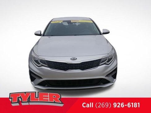 Used 2020 Kia Optima LX FWD image 2