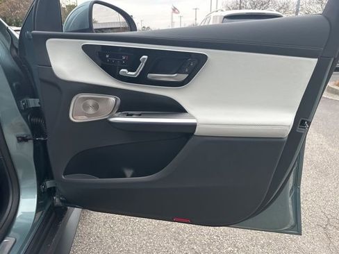 New 2026 Mercedes-Benz GLC 300 4MATIC image 38