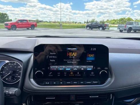 Used 2023 Nissan Rogue SL w/ SL Premium Package AWD/4WD image 25
