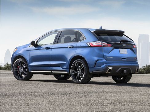Used 2019 Ford Edge ST w/ Convenience Package AWD/4WD image 1