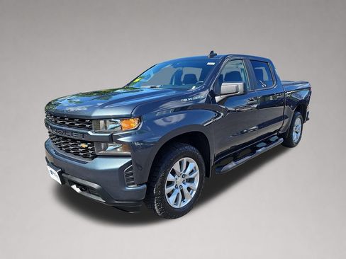 Used 2020 Chevrolet Silverado 1500 Custom w/ Custom Value Package AWD/4WD image 8